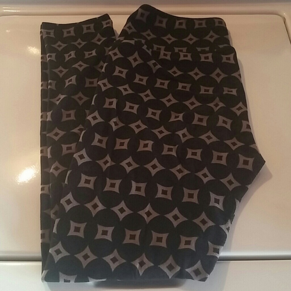 Lula Roe leggings